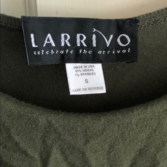 Ladies Larrivo nursing gown/dress in forest green - Picture 3 of 8